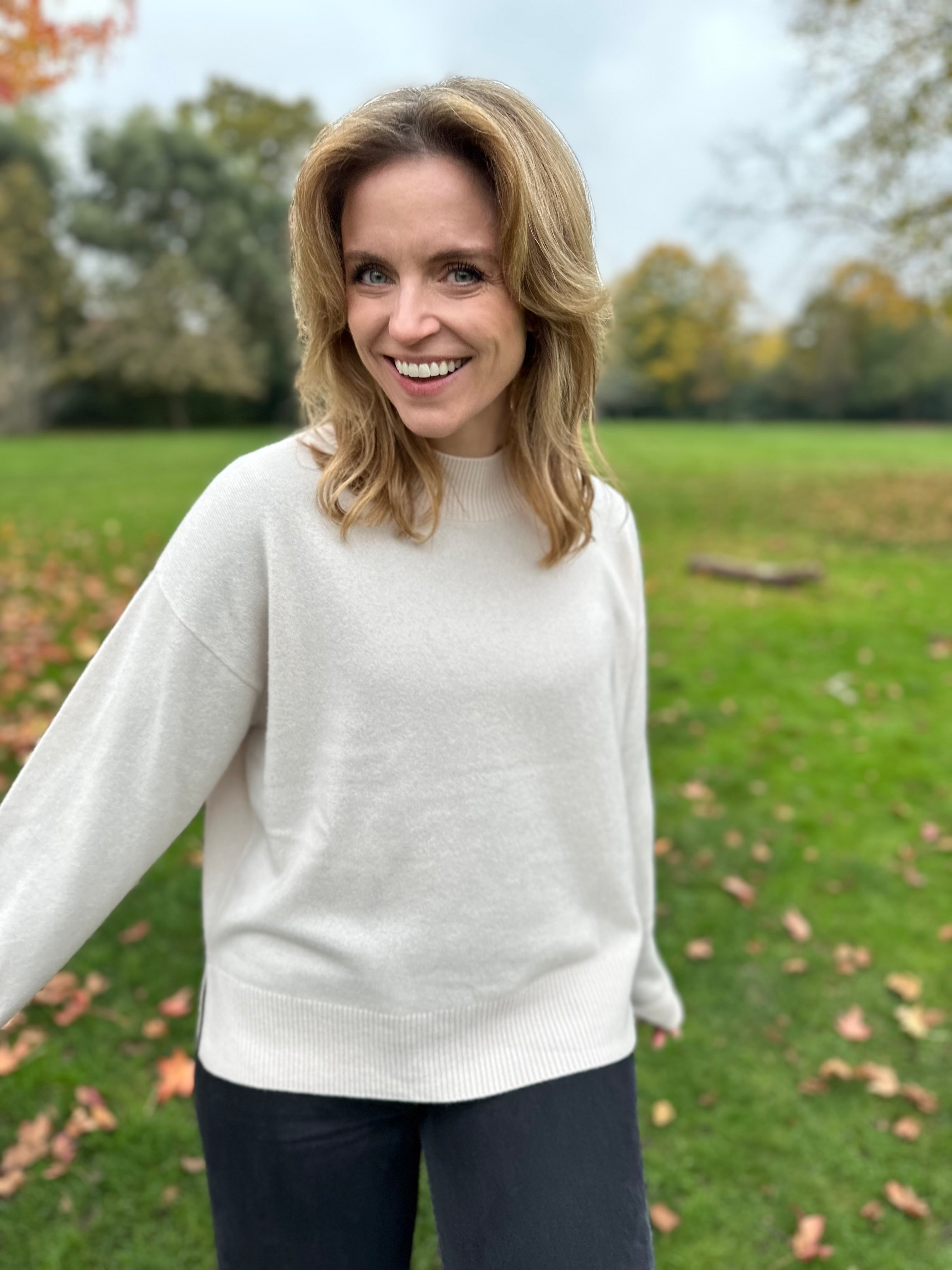 The Classic Selsey Mock Neck Cashmere Sweater