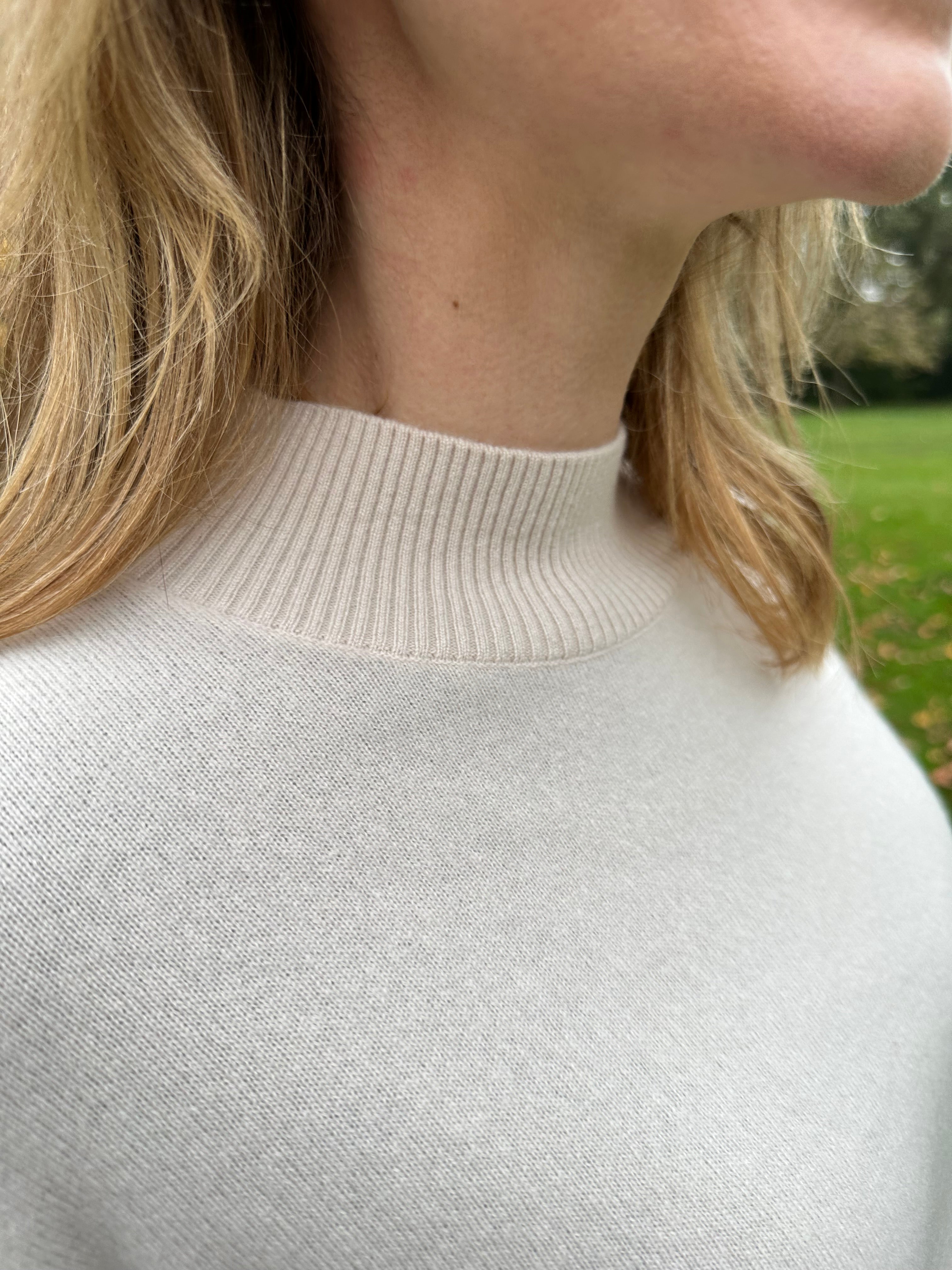 The Classic Selsey Mock Neck Cashmere Sweater